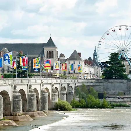 Le Marcel / Gare De Apartament *