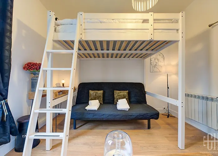 Le Marcel / Gare De Apartment Tours